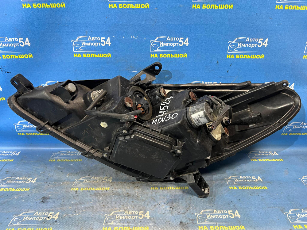 Фара передняя правая TOYOTA WINDOM 2001-2004