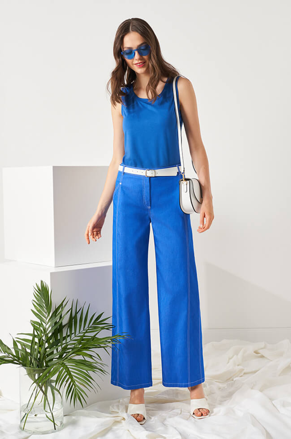 3963 Брюки женские (ярко-синий)