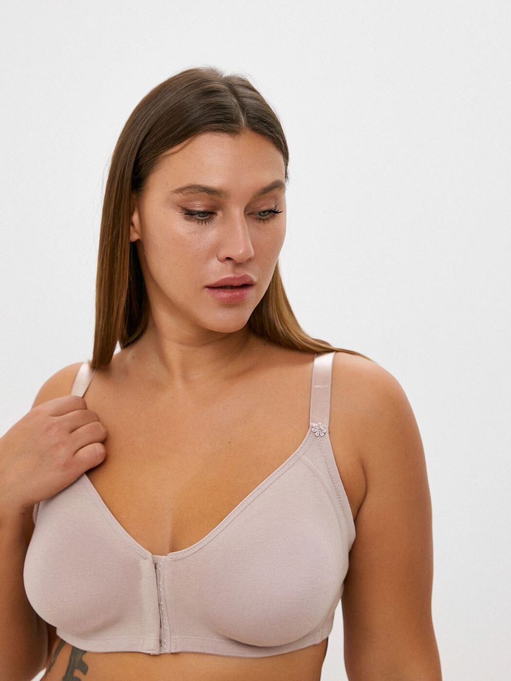 Бюстгальтер без наполнителя