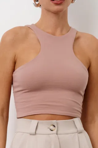 Кроп майка из хлопка цвета розовое латте