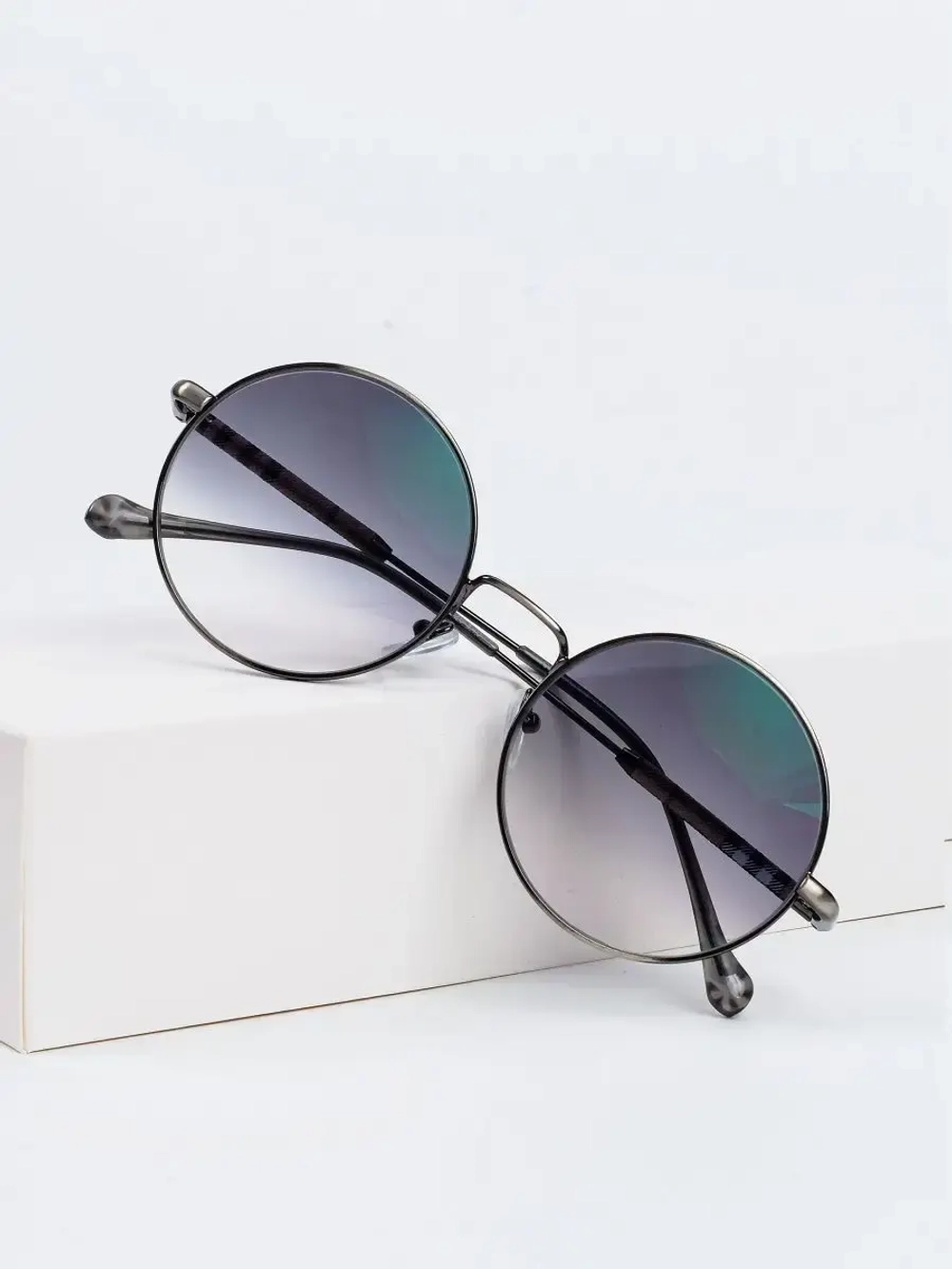 Очки корригирующие /женские/-5,50/РЦ 62-64
