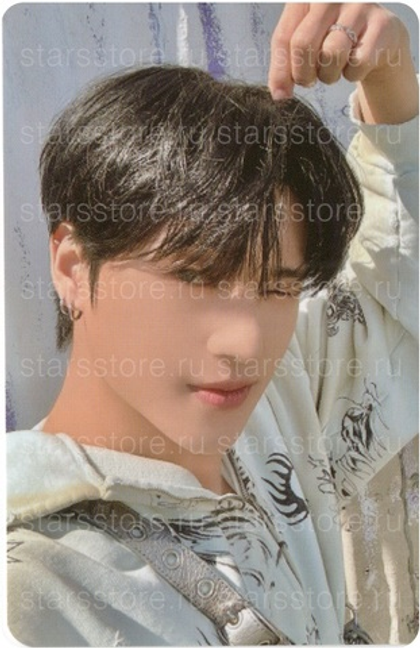 Фотокарта Wooyoung ATEEZ [Golden Hour : Part. 1] Official Merch (Z ver.)