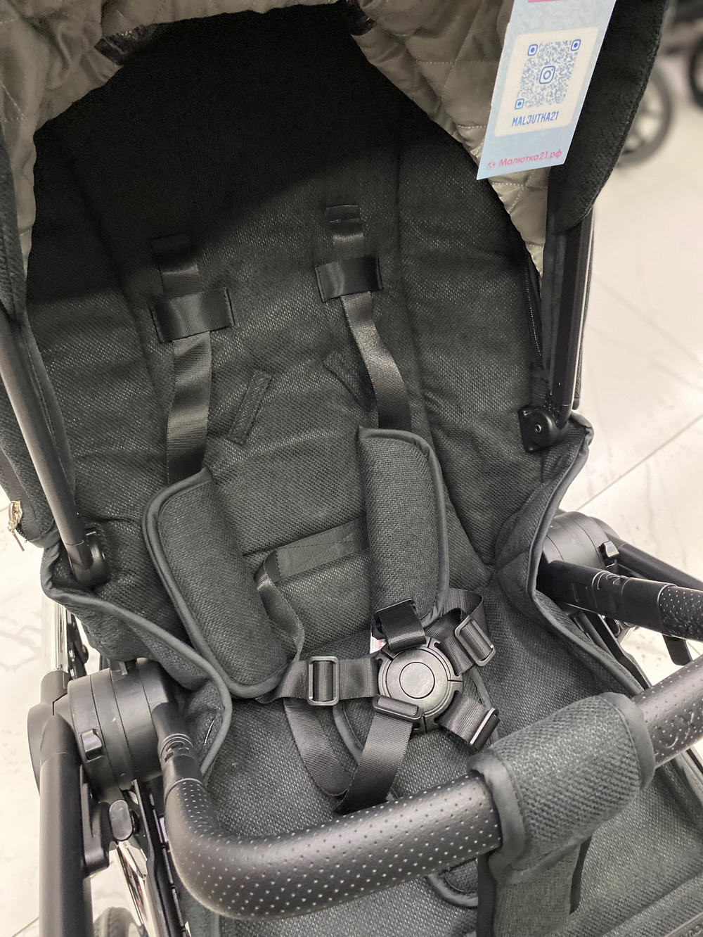 Детская модульная коляска 2в1 770 Чёрный текстиль серебристая рама