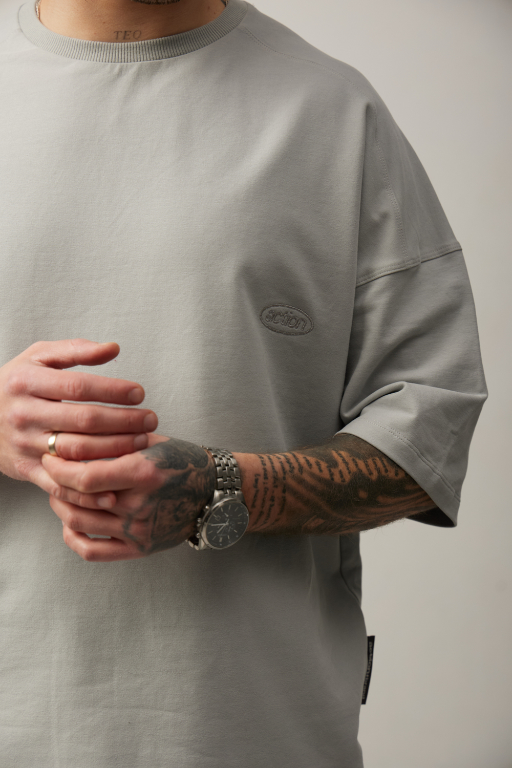 Футболка OVER silver