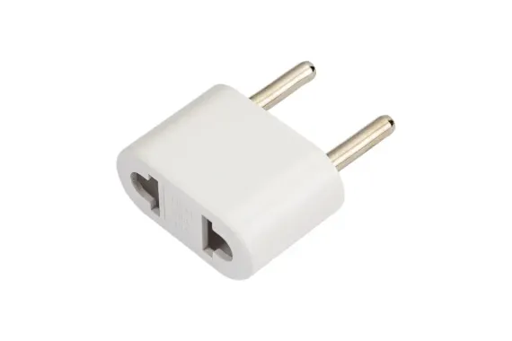 Переходник TDM тип CEE 7/17-А/F 10А плоский белый 30612