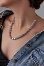 Колье-галстук из серо-зеленого жемчуга 0,6 см на бегунке, оттенок серебро