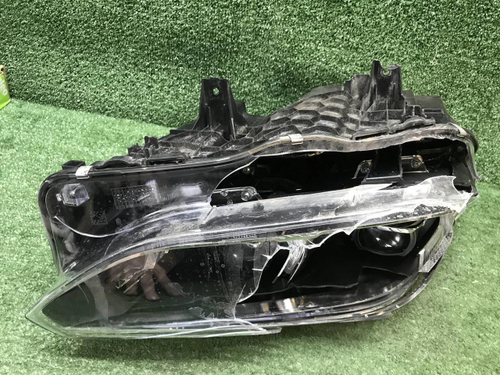 Битая Фара правая BMW X3 G01 (17-21) Adaptive LED