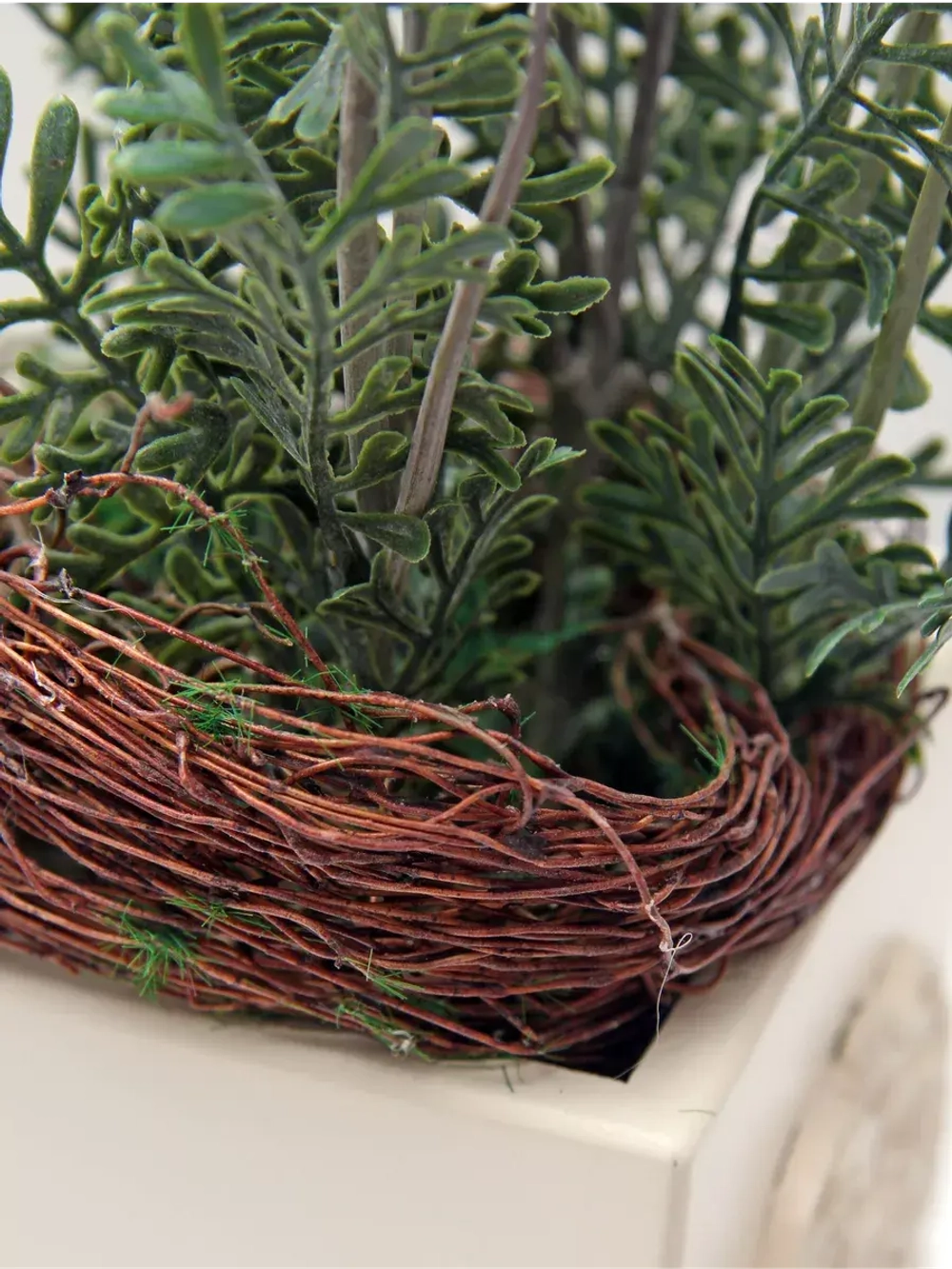 Искусственные цветы для декора в кашпо