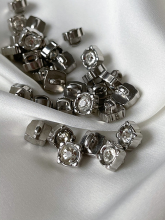 Пуговицы Серебро Стразы Квадрат