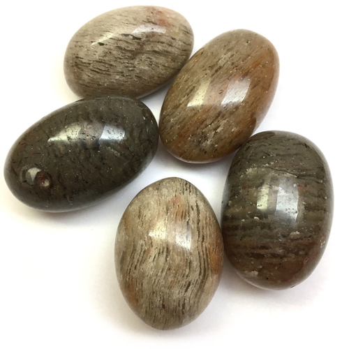 Хлоритовый кварц, галтовка 30-40 мм