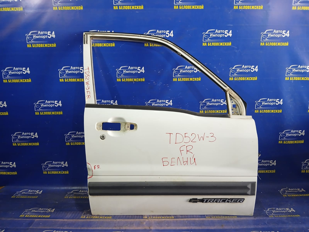 Дверь передняя правая SUZUKI ESCUDO 2000