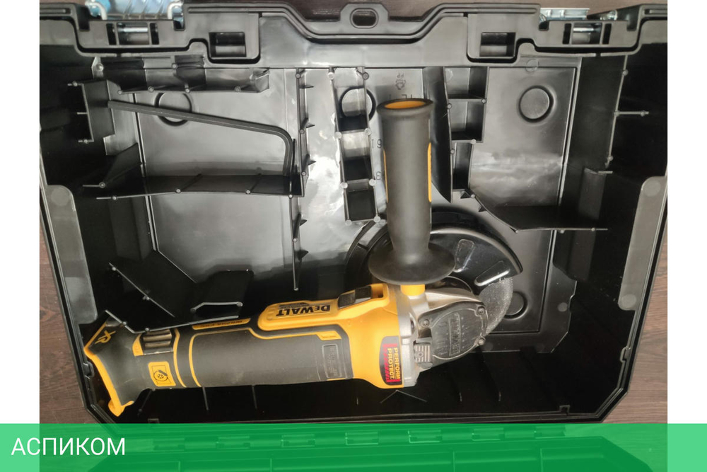 Угловая шлифмашина DeWalt DCG405NT