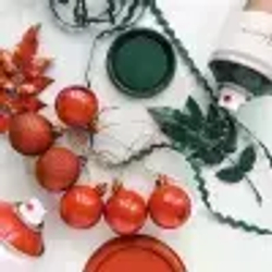 Аэрозольная краска SIANA High Quality в баллончике для мебели и декора, металла и пластика, стекла и сухоцветов, цветов и радиаторов, быстросохнущая и полуглянцевая, 0.52 л, зеркальное золото