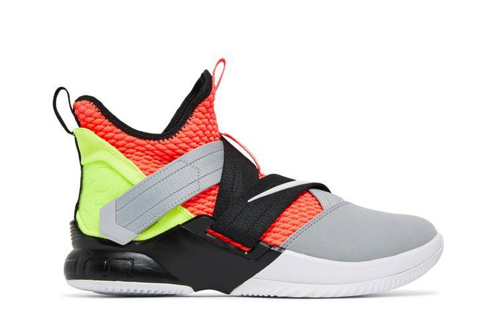 Кроссовки Nike Zoom Soldier 12