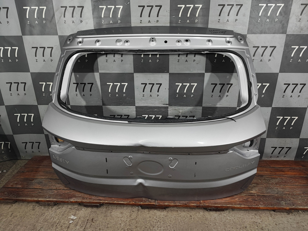 Крышка багажника Geely Coolray 19-нв Б/У Оригинал 5062031900C15