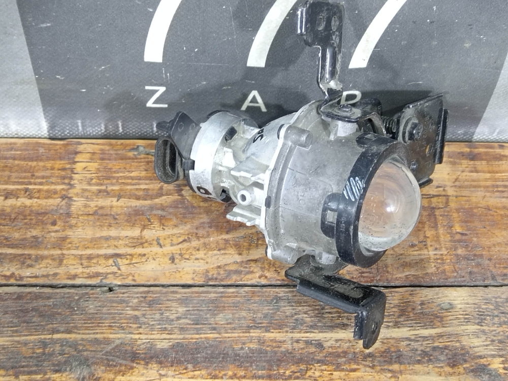 ПТФ передняя правая Kia Sportage 4 (QL) 18-22 Б/У Оригинал 92202F1500