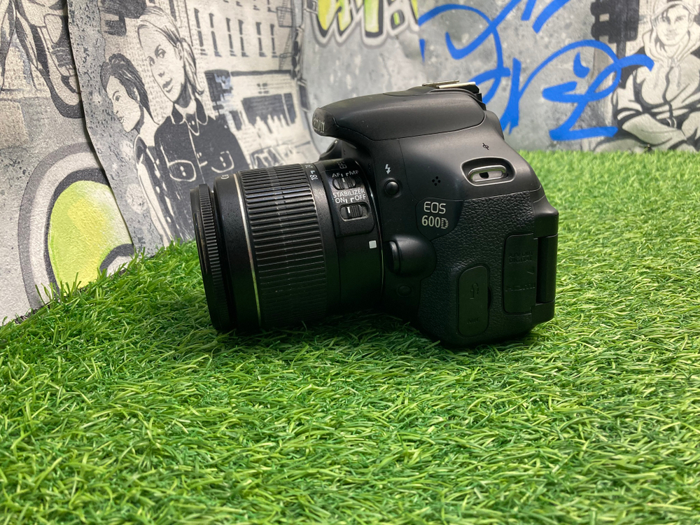 Canon 600D + 18-55mm 3.5-5.6 IS II 48.000 кадров