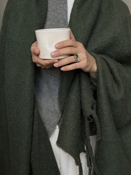 Плед мохеровый хвойно-зеленого цвета из коллекции essential, 130х180 см