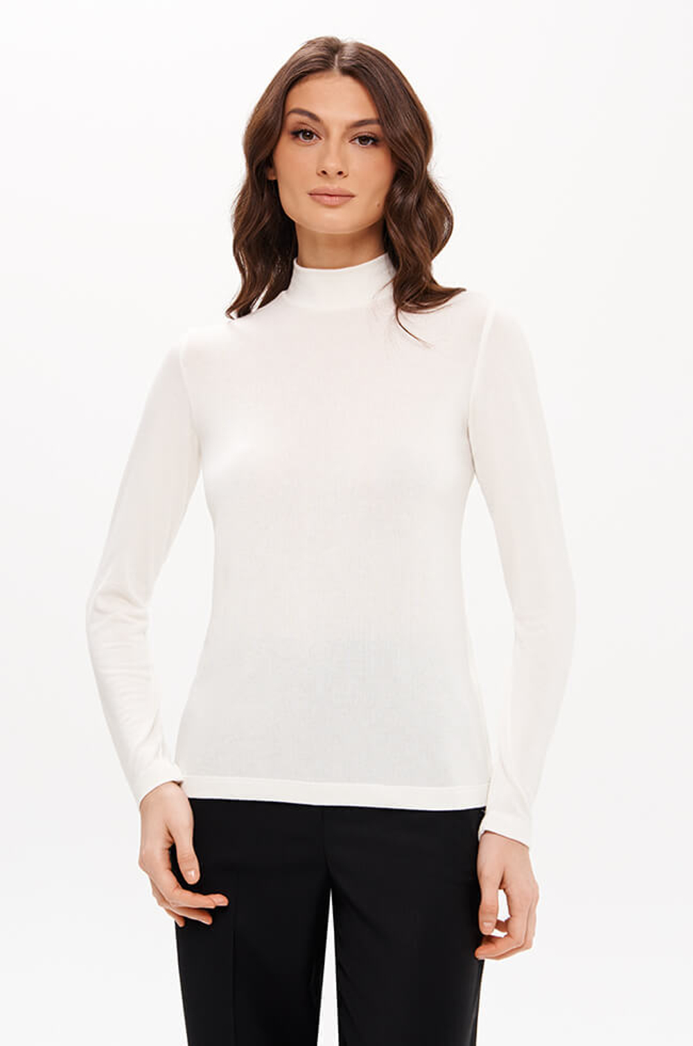 23341 Водолазка женская (молочный)