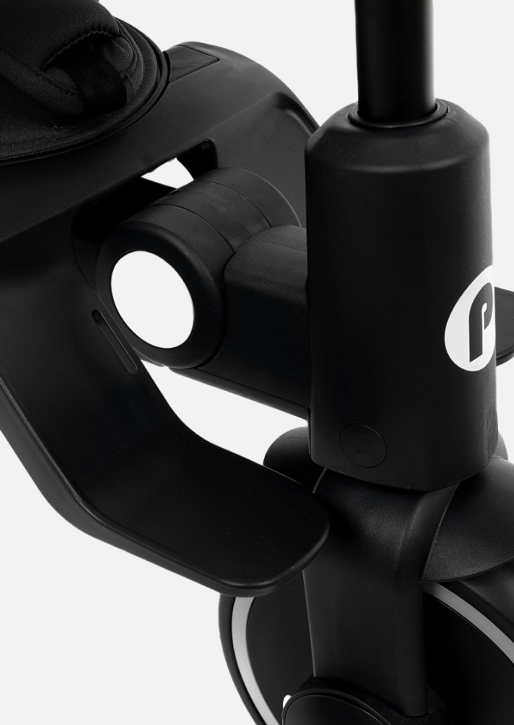 Pituso Велосипед трехколесный Leve Pro Черный