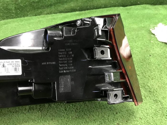 Фонарь правый внешний Porsche Cayenne 2 958 14-18