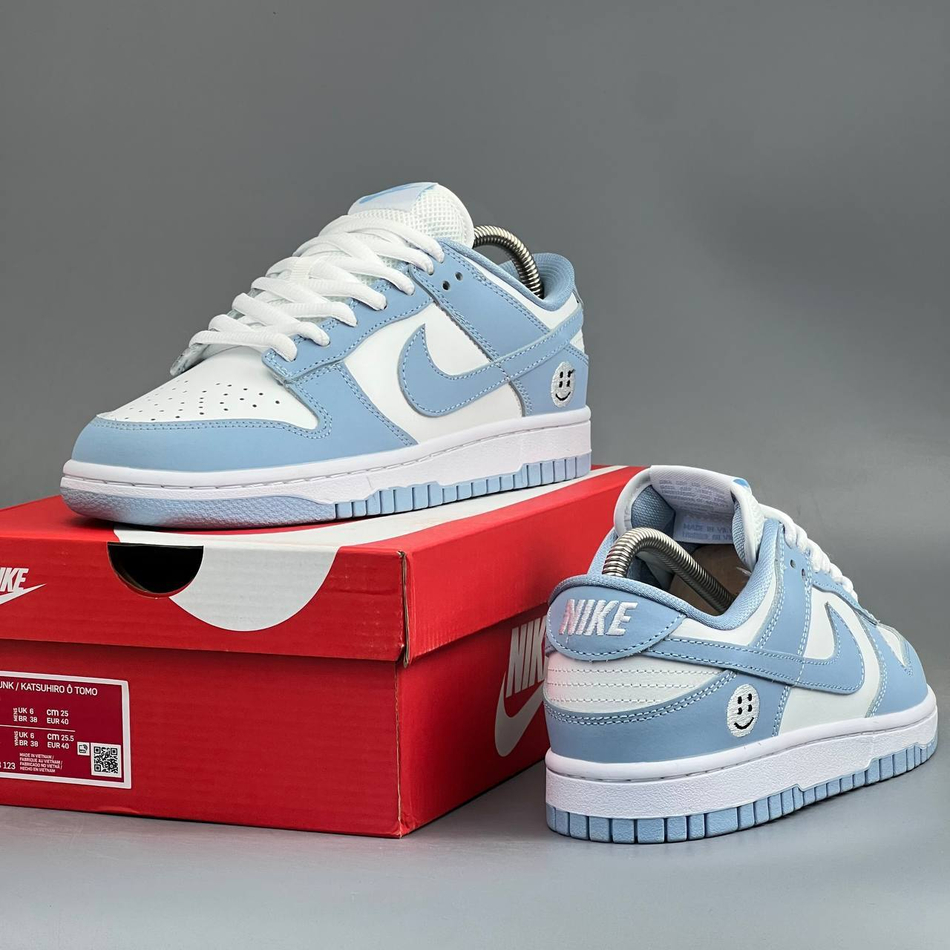Кроссовки Nike DunkSB #178 (голуб.)