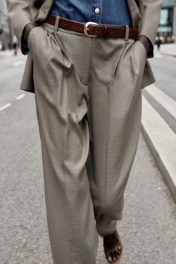 ZARA ШИРОКИЕ БРЮКИ С ЗАЩИПАМИ, ПЕСОЧНЫЙ / ЧЕРНЫЙ