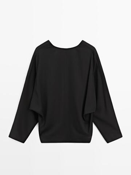 Massimo Dutti Вид Блузка с V-образным вырезом и драпировкой, черный