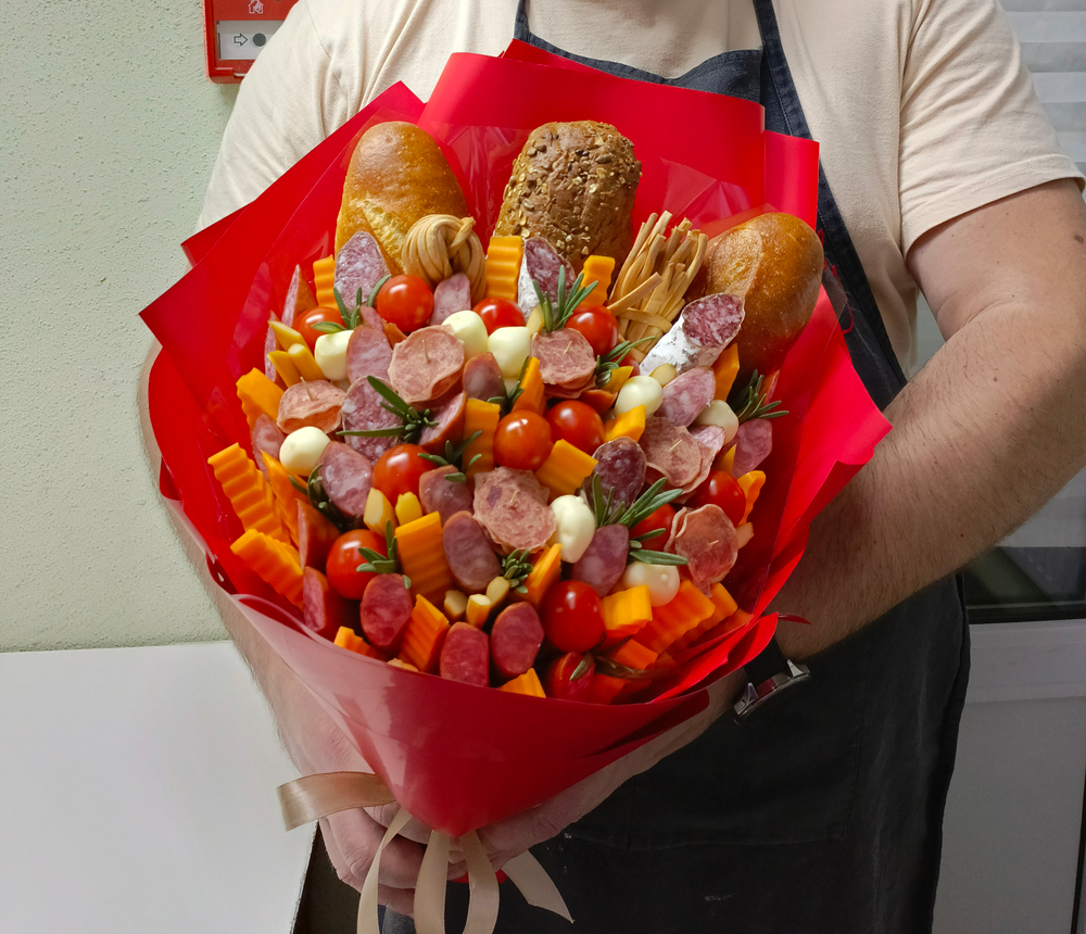 Мясной букет " Вкусный праздник"