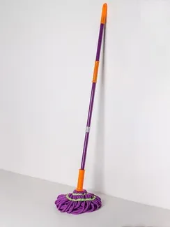 Швабра для мытья пола с отжимом Доляна, насадка из микрофибры, металлическая ручка 117 см, цвет МИКС