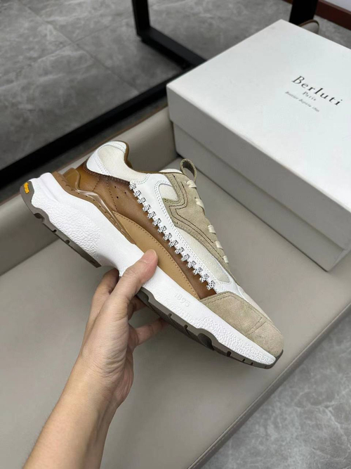 Кроссовки Berluti