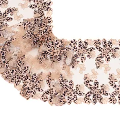 Вышивка на сетке персик/лео 21 см