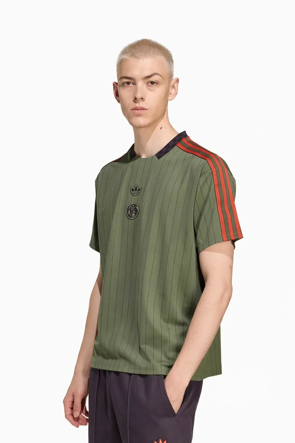 Футболка adidas FC Bayern 25/26 Terrace Icons - размер XL