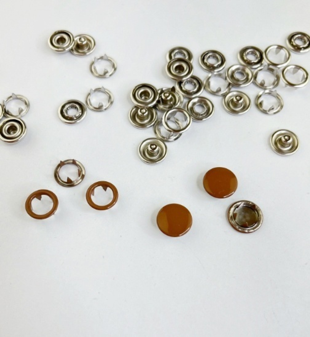 КОРИЧНЕВЫЙ ОТКРЫТАЯ - Кнопка трикотажная 9,5 мм - нержавеющая сталь