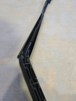 Рычаг стеклоочистителя FAW J6