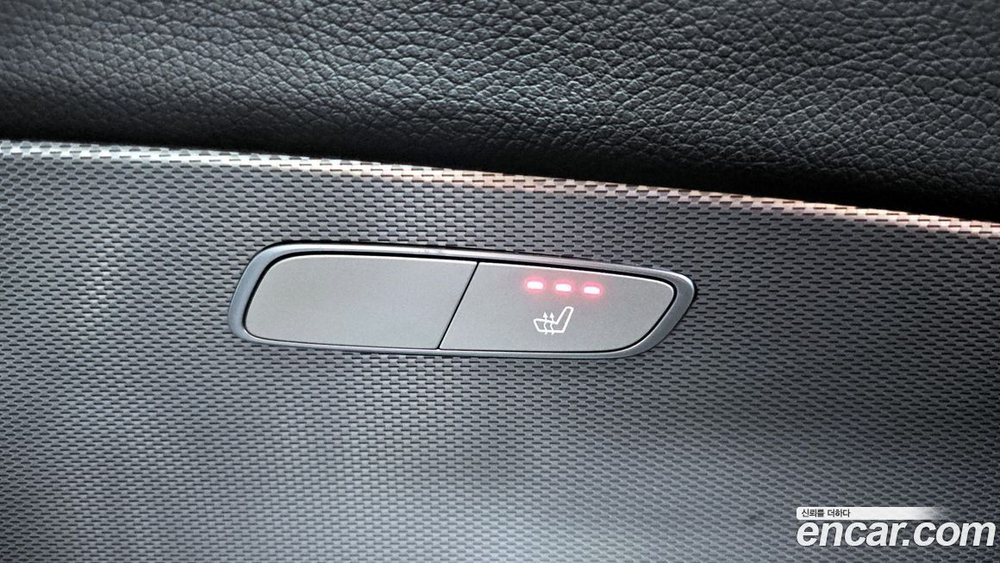 Mercedes-Benz E-Class W213 E300 Avangarde (09.2019)