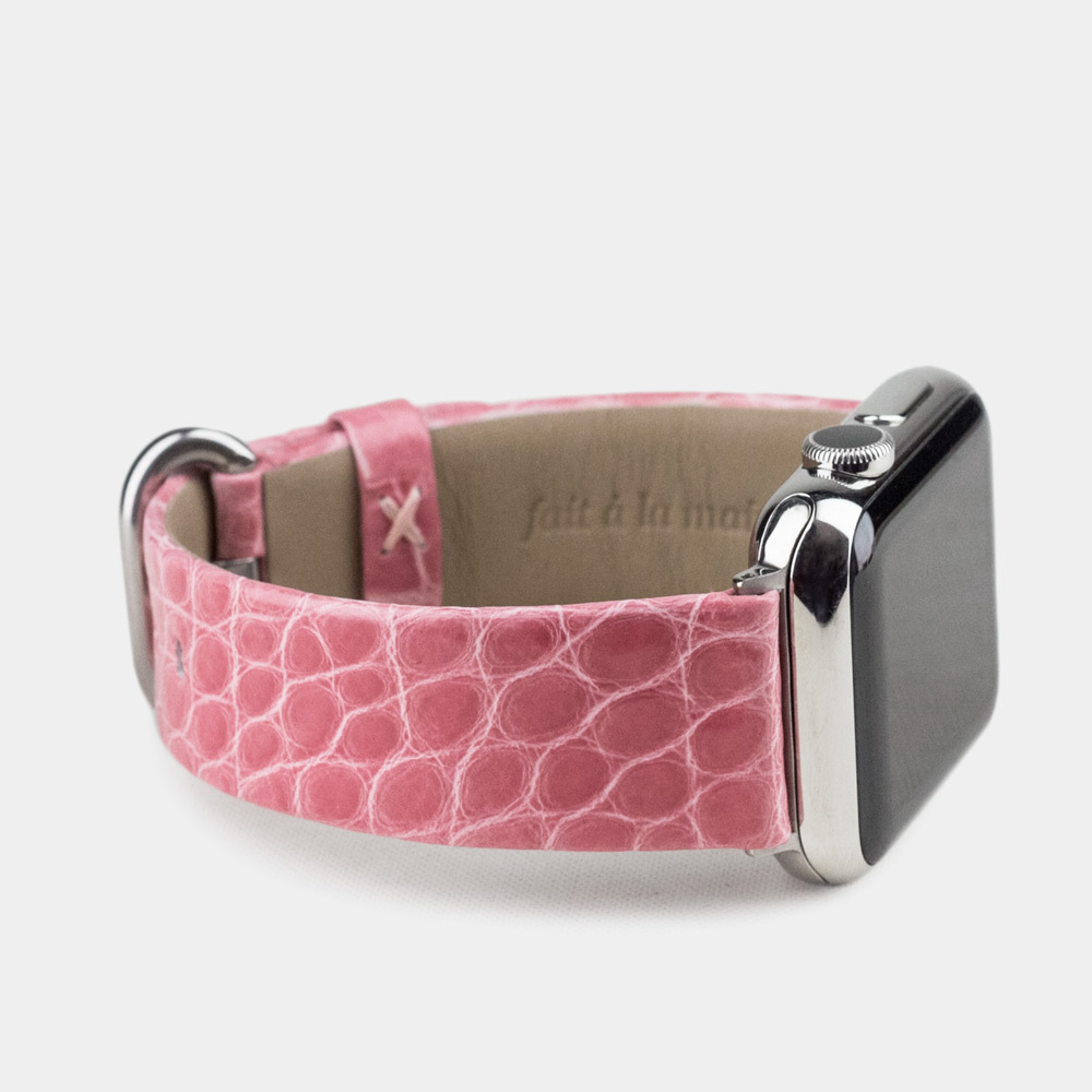 Ремешок для Apple Watch 44/45/46 mm  из кожи аллигатора, цвета бледно-розовый лак