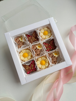 Шоколад ручной работы " Зайки и ромашки"