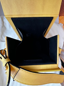 Сумка Fendi Vertical Box