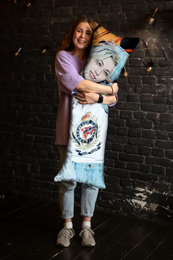 Дакимакура Феликс №6