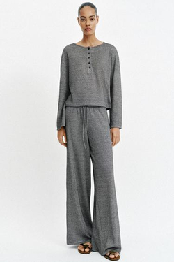 ZARA ФУТБОЛКА В СТИЛЕ РУСТИК С КРУГЛЫМ ВЫРЕЗОМ, СЕРЫЙ МЕЛАНЖ