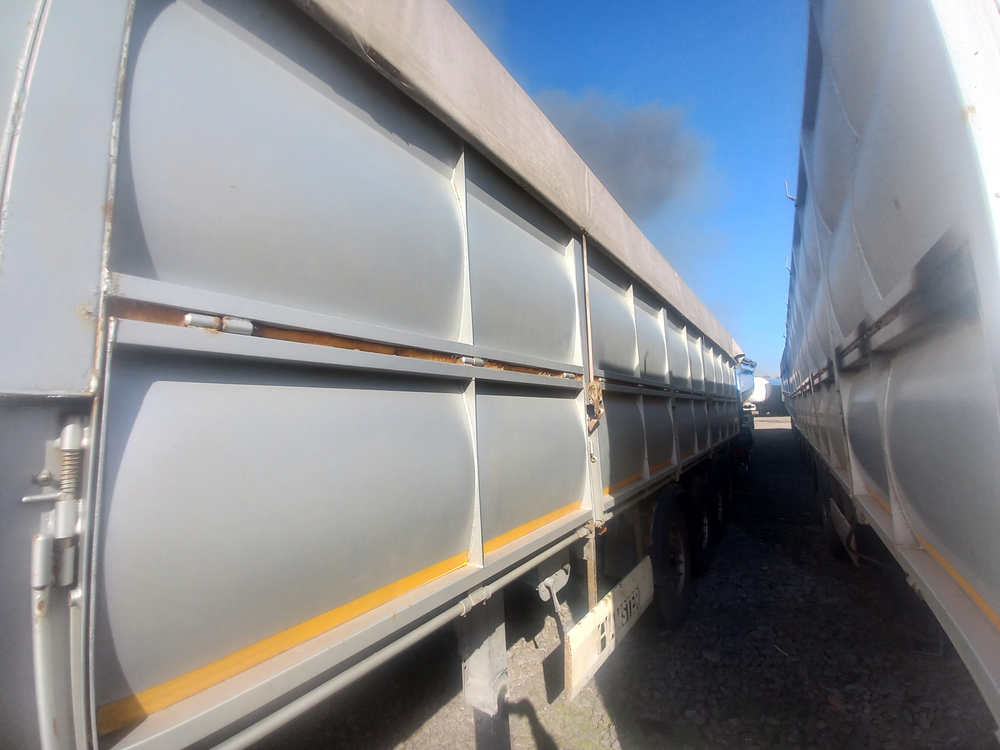 КРОПКУЗОВ 85057* Полуприцеп бортовой 85057B