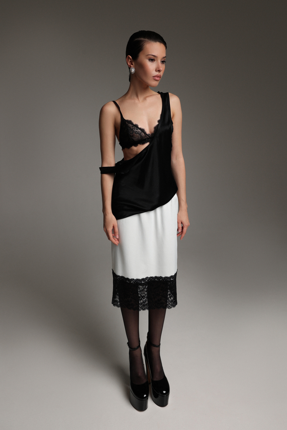 Топ-лиф из кружева