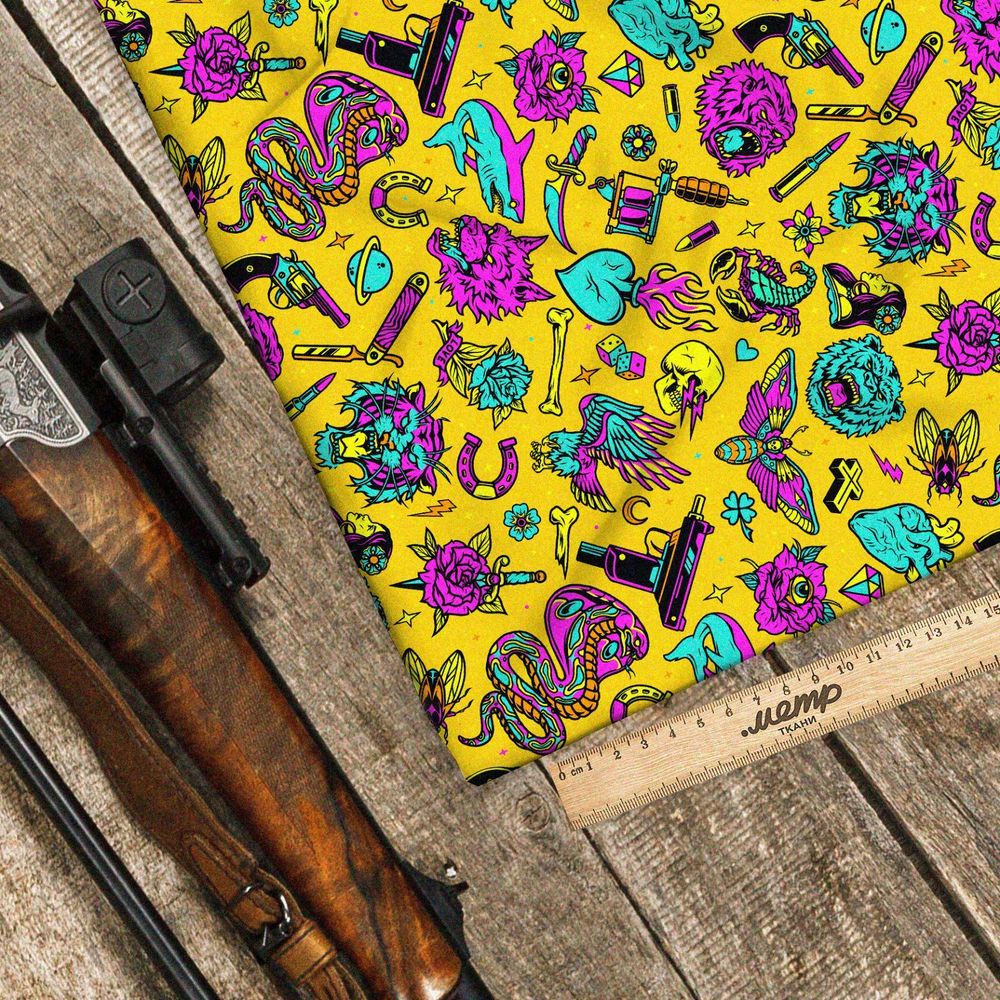 Ткань кулирная гладь розово-голубые предметы на жёлтом фоне