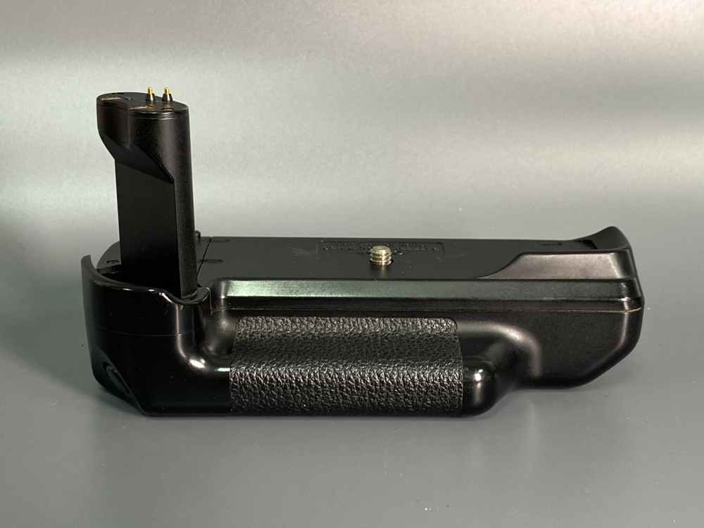 Батарейная ручка Canon BP-50