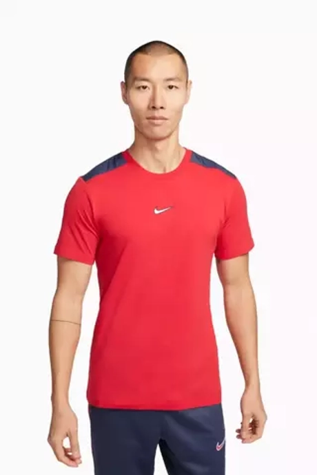 Футболка Nike Sportswear