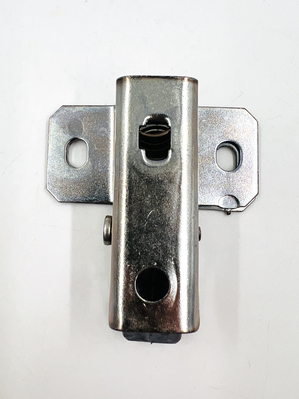 Замок багажника для ВАЗ 2106