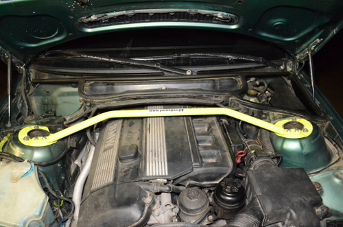 Распорка передних стоек (регулируемая) (съёмная перекладина) BMW E46 (ПОД ЗАКАЗ)