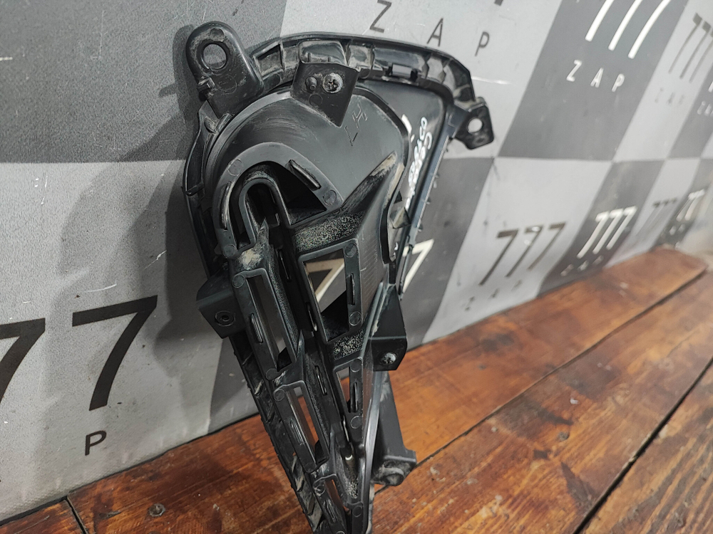 Накладка переднего бампера левая Kia Cerato 4 (BD) 21-нв Б/У Оригинал 86595M6510