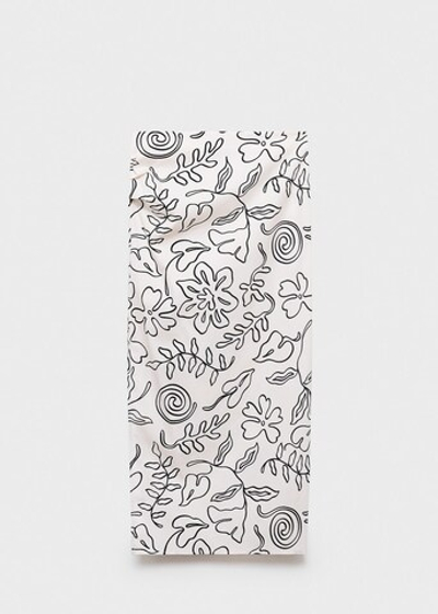 Длинная юбка с принтом и разрезом